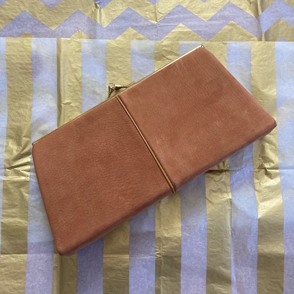 Women’s Clutch